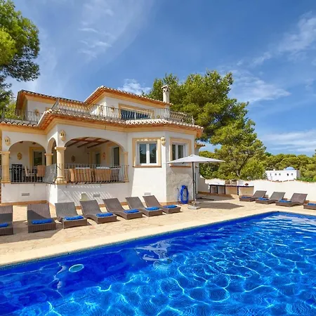Villa Anngo Dos By Aguilarent *